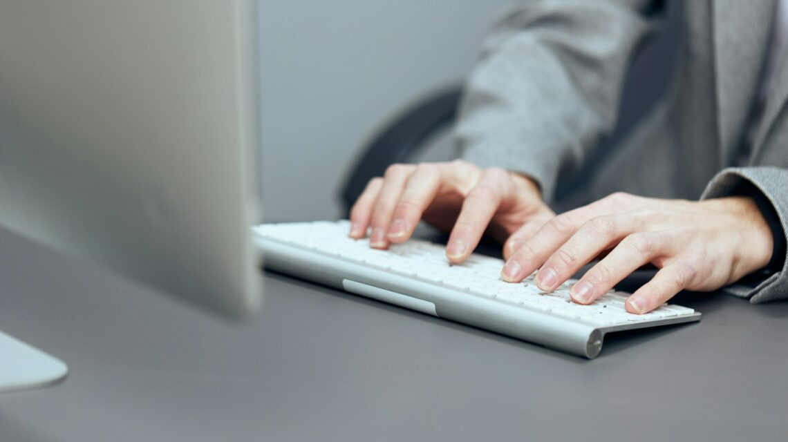 Digital Workspaces: Empowering Professionals in the Modern Age